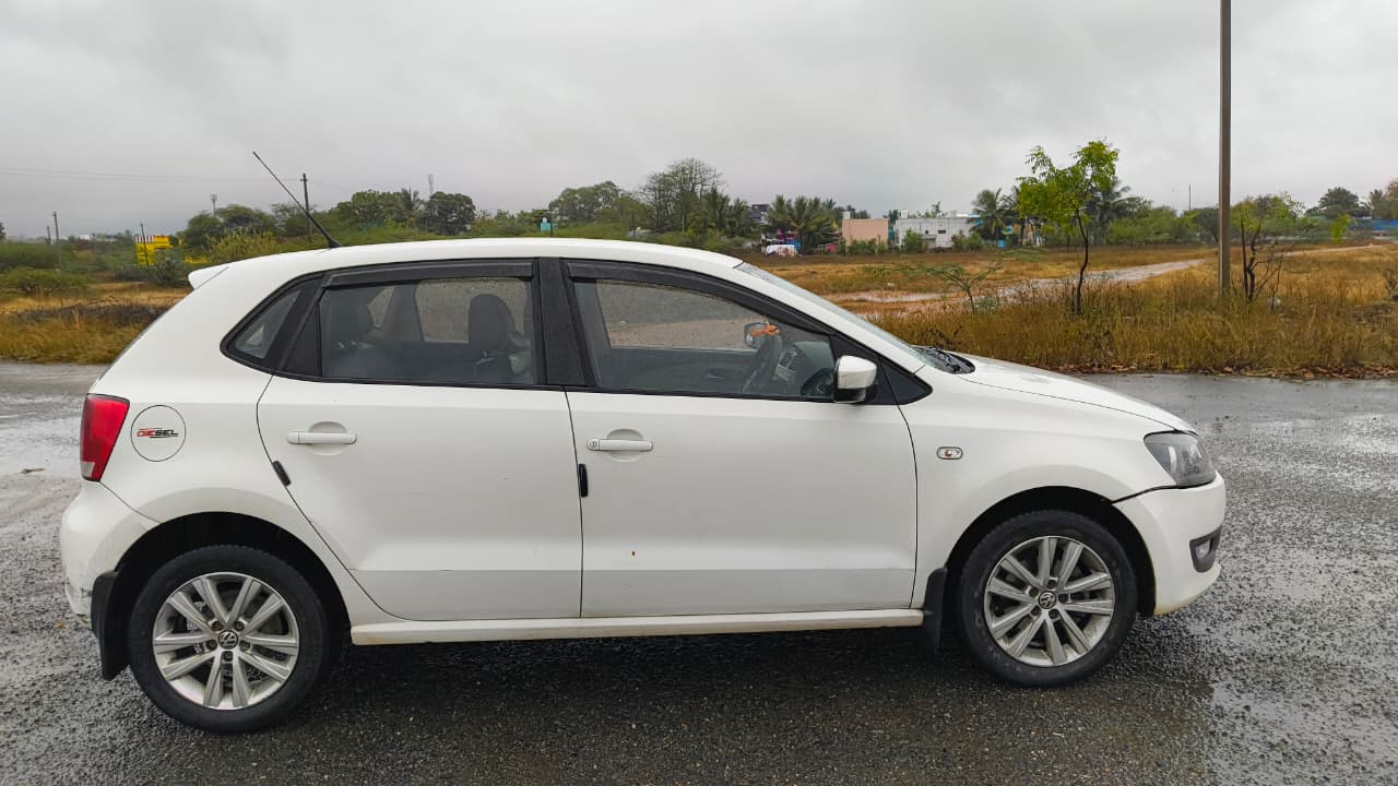 Volkswagen Polo(2012-2014) Highline 1.2l P